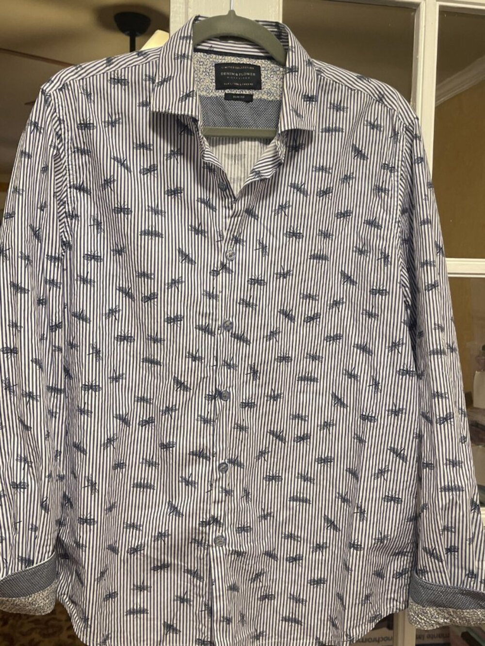 $58 Blue And White Striped Dragon Fly Denim And Flower 100% Cotton Shirt Large